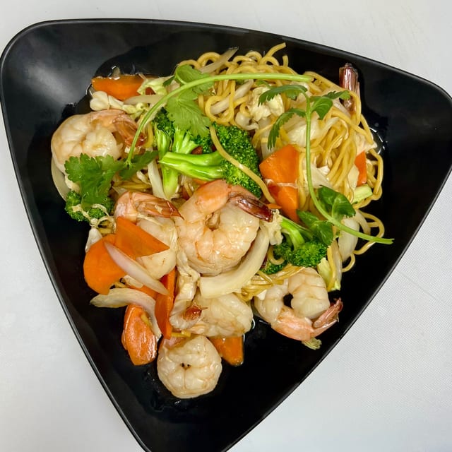 CS4. Stir-Fried Yakisoba Noodle.