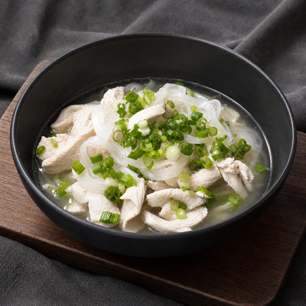 P06. PHO Chicken (White Meat).
