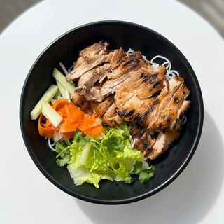 VB1. Grilled Chicken Vermicelli